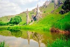 Bild Steinere Jungfrauen